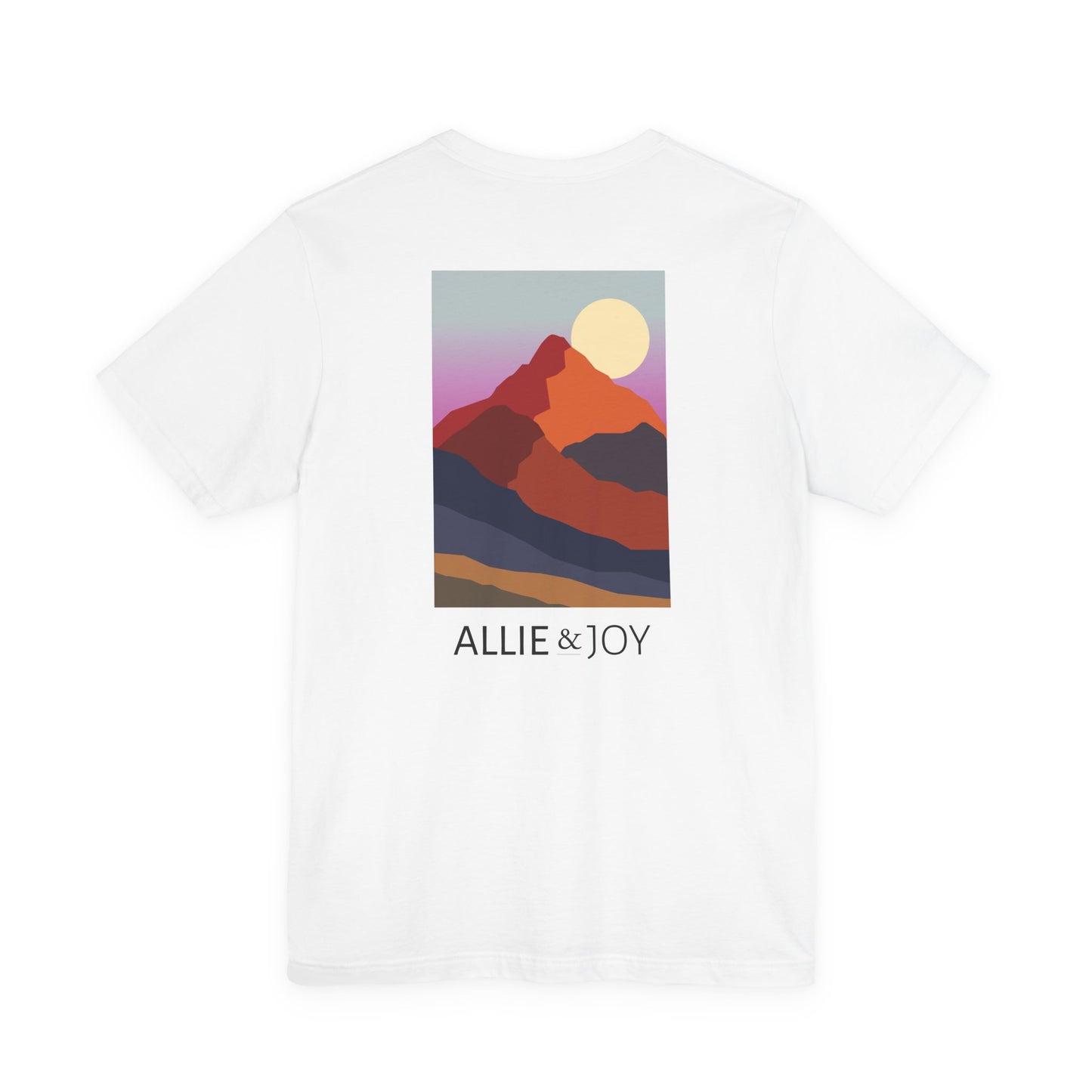 Sandy Mountains Graphic T-Shirt